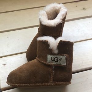 Ugg baby boots size medium